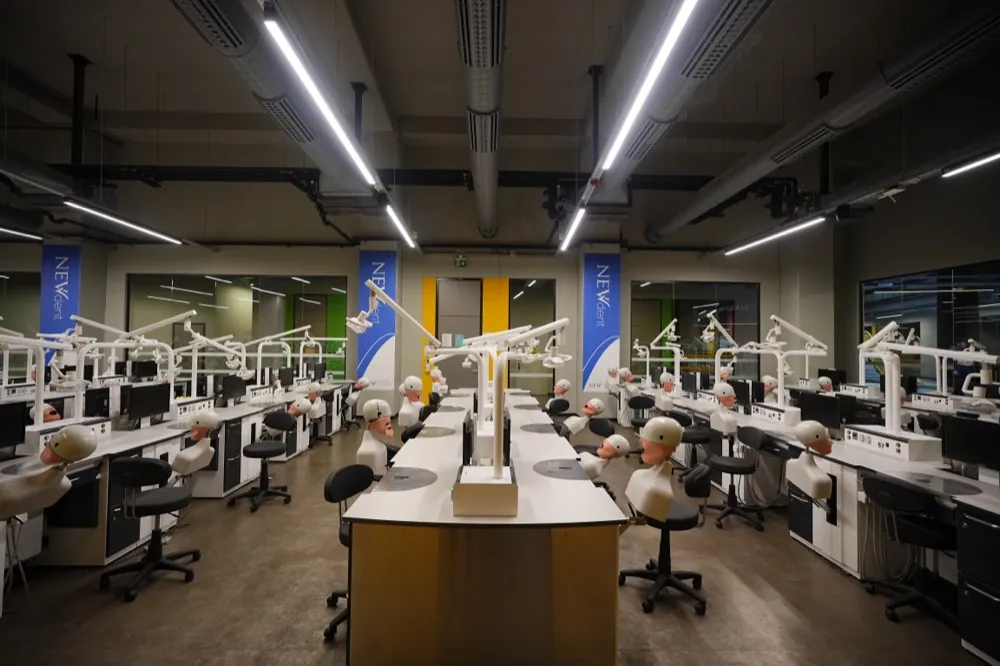 Sağlık Bilimleri Laboratuvarı